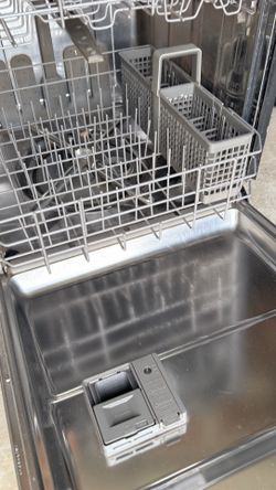 Kitchen aid stainless Dishwasher In Working Order