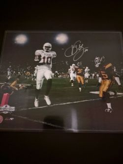 Vince Young signed Longhorns 8x10 photo! COA from “The Sports Scene”