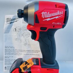 MILWAUKEE TOOL M18 FUEL™ 1/4" Hex Impact Driver And 5.0Ah Battery 