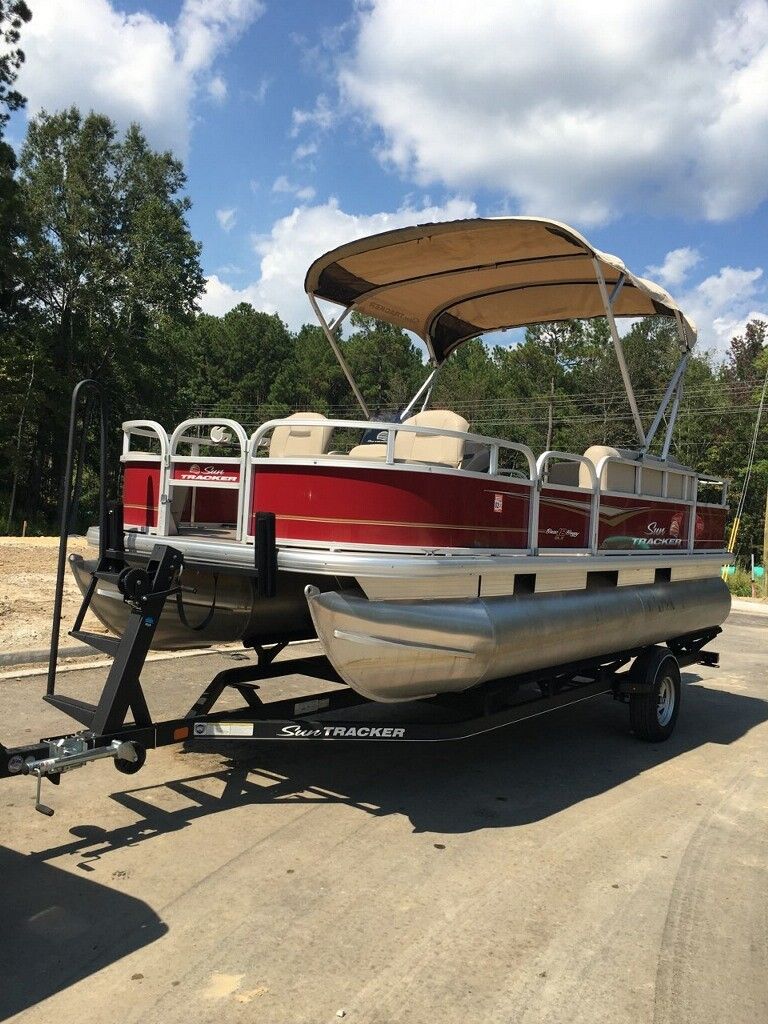 18 Ft. 2020 Pontoon Boat