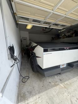 Tesla Wall Connector Car Charger Nema 1450 Outlet EV Charger 