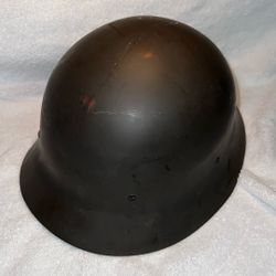 POST WW2 SWEDISH HELMET. Military Helmet