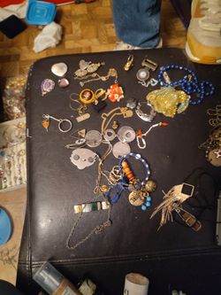 Jewelry Vintage Bundle 