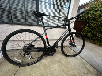 Marin Hybrid Bike with Disc Brakes size M