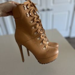 High Heel Tan Booties 8US-brand New 