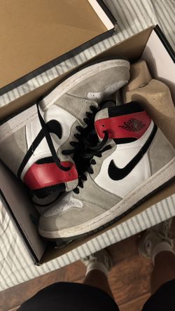 AJ1 High Smoke Grey Size 8.5