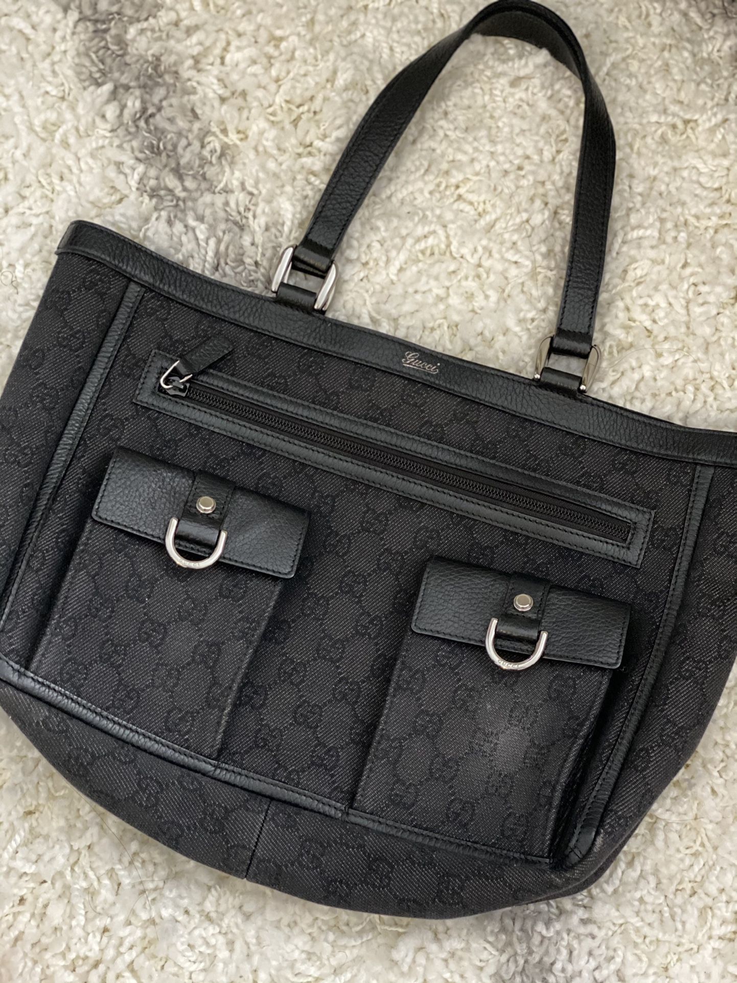 Black Vintage Gucci Medium Shoulder Bag