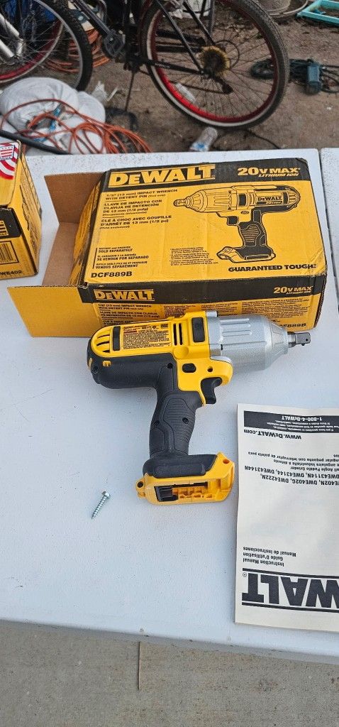 Impact Wrench 20 V