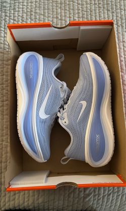 NIKE VOMERO PLUS