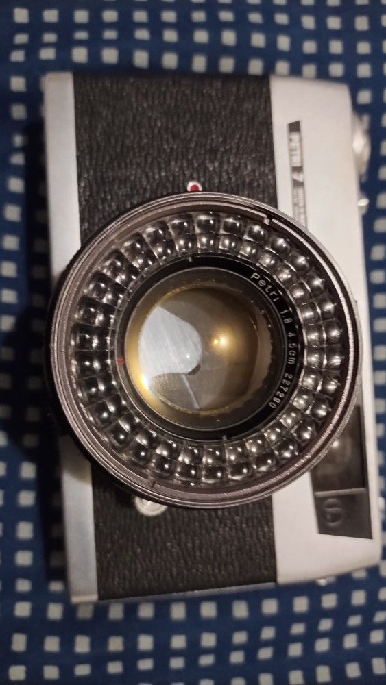 Petri SL35 CAMERA with  Petri  50 MM In Good Condition