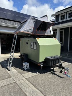 2024 Custom Overland Square Drop Trailer + Hard Shell Rooftop Tent – Fully Equipped, Off-Grid Ready