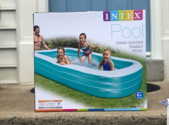 10-Foot Inflatable Family Pool