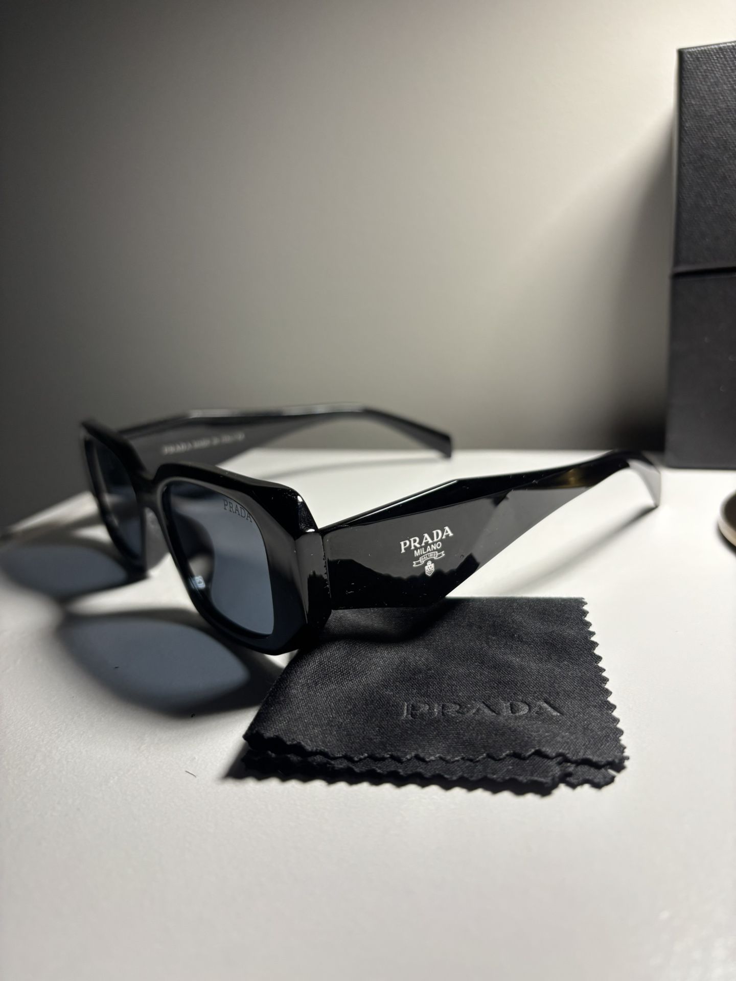 Prada P17WS Sunglasses Shades