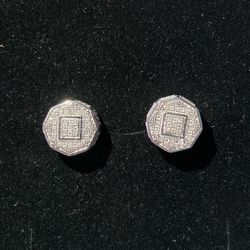 1/10 CTW DIAMOND 925 STERLING SILVER EARRING