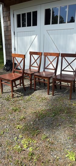 Pottery Barn Dining Table And Chairs