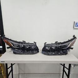 Toyota Prius Prime Left Right Headlight 2017 2018 2019 2020 2021 2022
