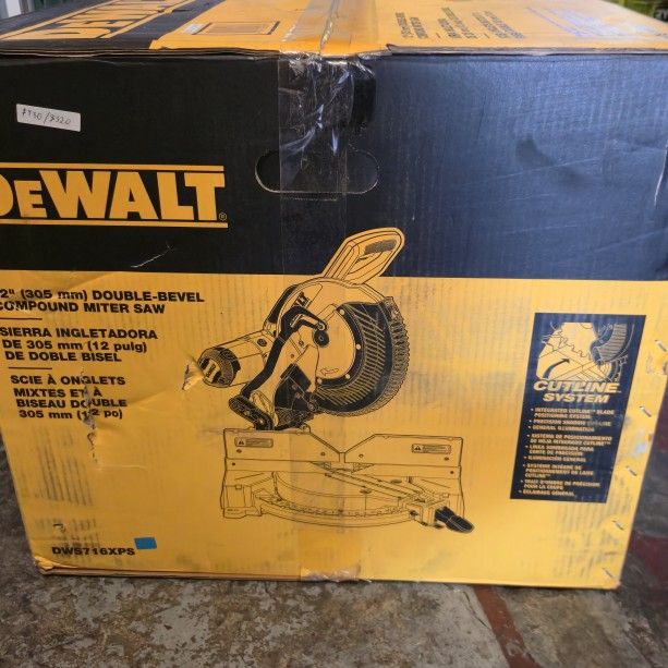 DEWALT 15 Amp Corded 12 in. Double-Bevel Compound Miter Saw with Cutline LED