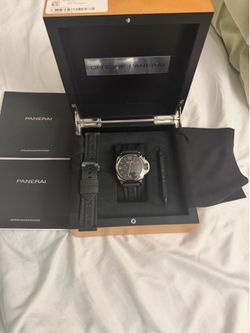 Panerai 44mm Gmt 10 Days watch