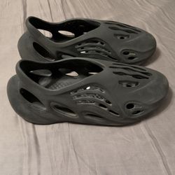 Adidas Yeezy Foam Runner “Onyx Black” – Size 12