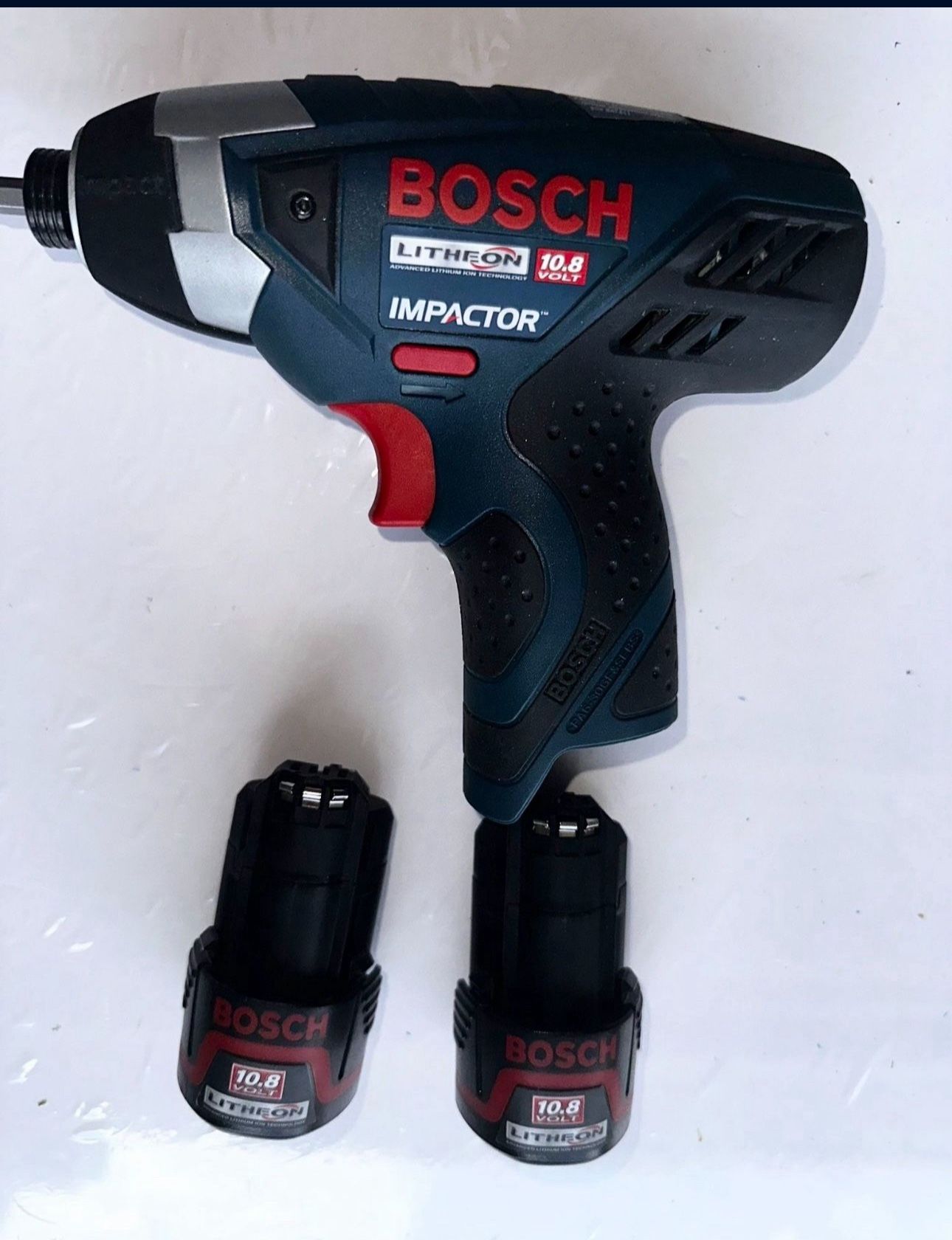 Bosch 12V Drill Impact With 2 Batteries & Charger Carrying and Bag