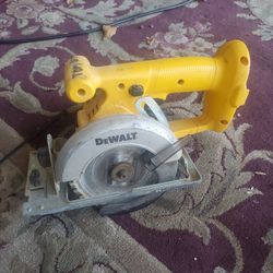 Dewalt Trim Saw DW936 