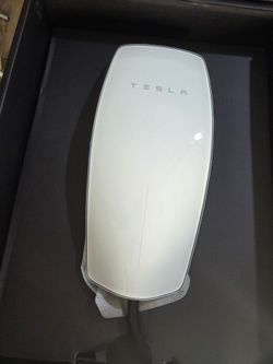 Tesla wall connector brand new