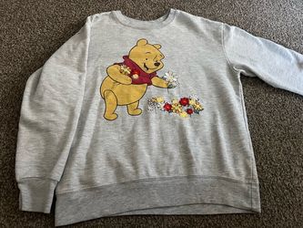 Winnie the Pooh Graphic Crewneck Sweatshirt