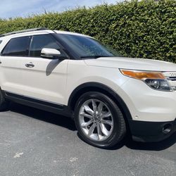 2011 Ford Explorer