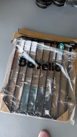 Sealed !Babelio 28" H x 26-43" W Baby and pet gate.