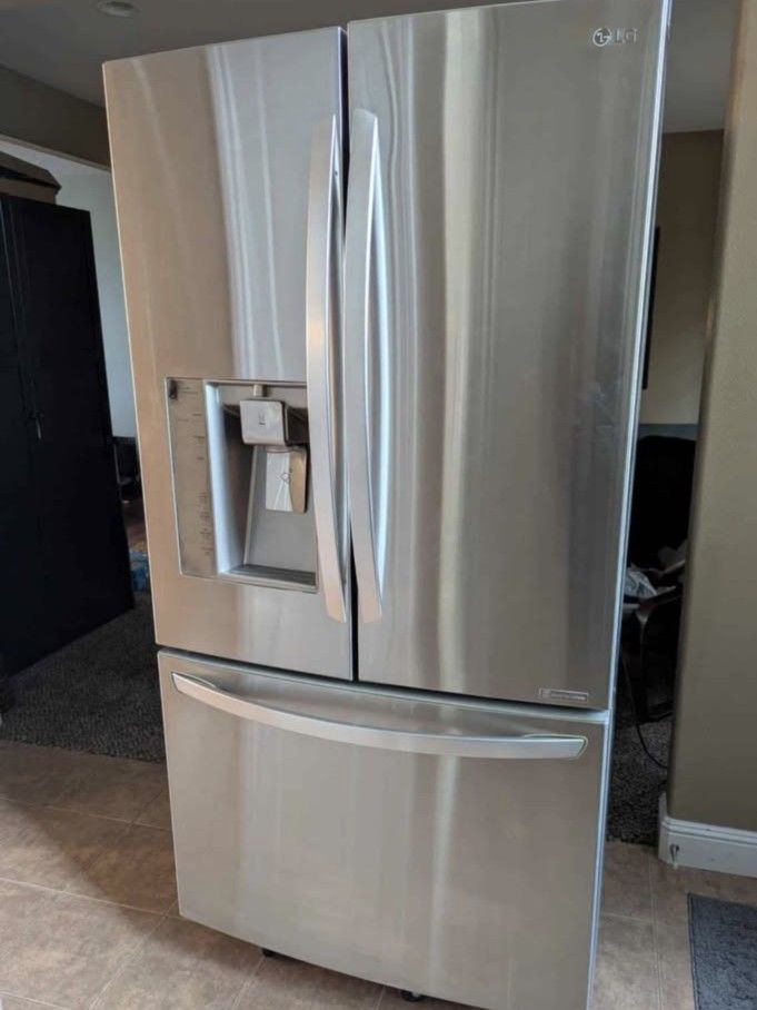 2020 LG 30 cubic ft Fridge Not Cooling