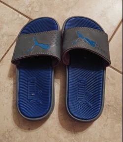 Boys sandals size 13
