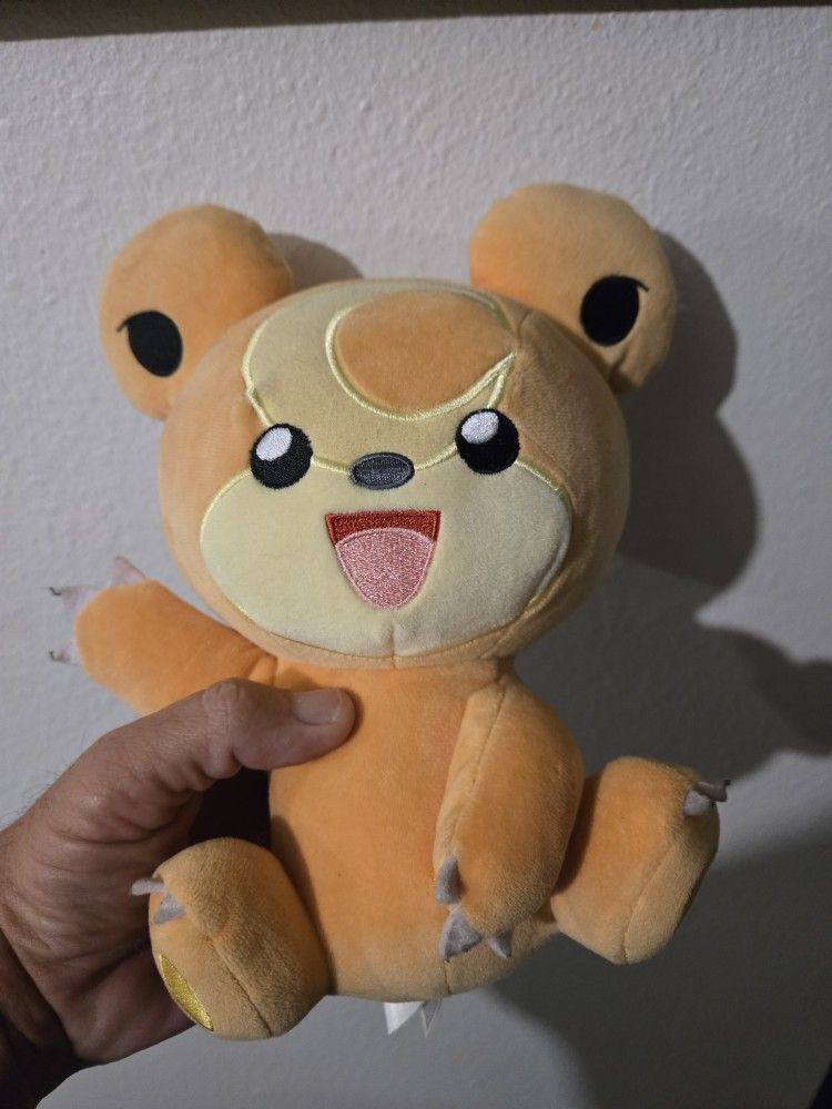 Pokemon Teddiursa Plush 9" from Wicked Cool Toys WCT 2020