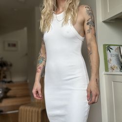 White bodycon midi dress - size S
