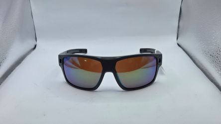 Men's Costa " Diego" polarized sunglasses.