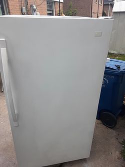 Whirlpool freezer good condition
