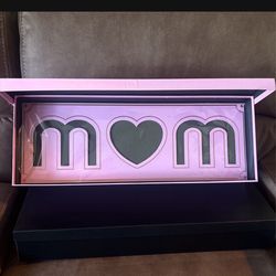 mom floral boxes 