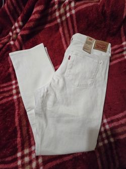 Brand New Women Levi's Classic Mid-Rise Skinny Jeans White
