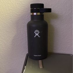 Hydro Flask Growler 