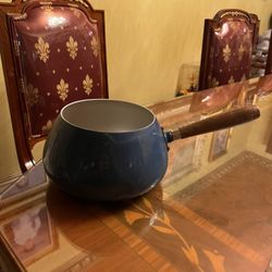 5.5 X4 Vintage 1970s Party Mid Century Blue Fondue Pot with Wood Handle