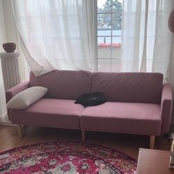 Couch/futon (pink)