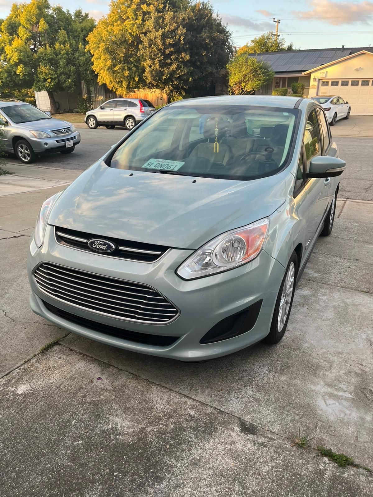 2013 Ford c-Max Hybrid SE
