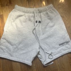 Light Oatmeal essentials shorts