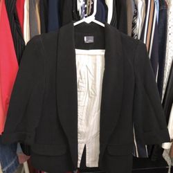 Women’s Rarely Used Blazers For Sale 