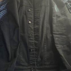 CALIVILLE  STRETCH BLACK BUTTON JACKET