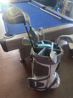 Top Flite Golf Bag with Mixed Club Set