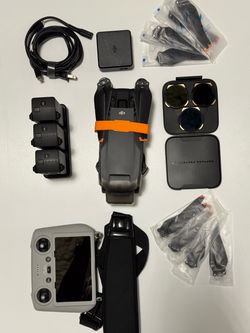 DJI Mavic 3 Pro Fly More Combo