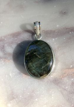 Labradorite sterling silver pendant