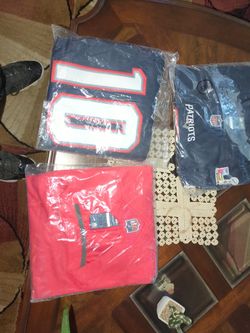 Brand new with tags 2xNEW ENGLAND PATRIOTS