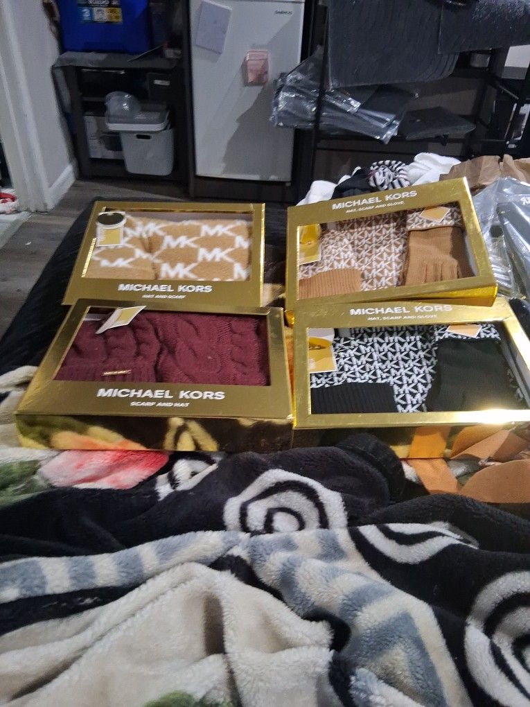 Michael Kors Gift Boxes