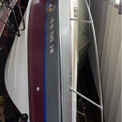 1989 Four winns Sundowner 215